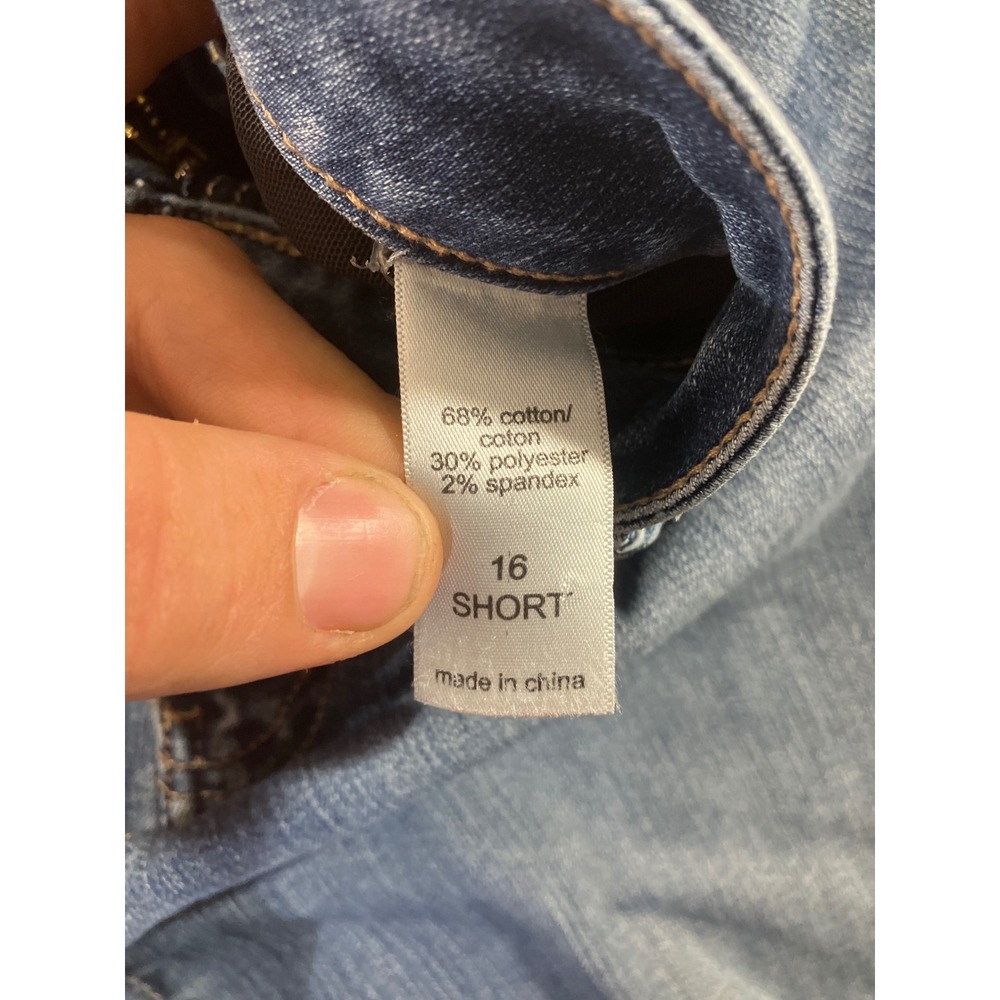 Maurices EverFlex High Rise Jeans Size 16 Short Blue Wash‎ Denim - Picture 3 of 6